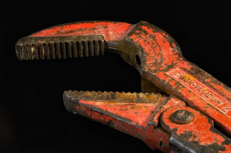 sasu-ISOLA-min_pipe-wrench-318084